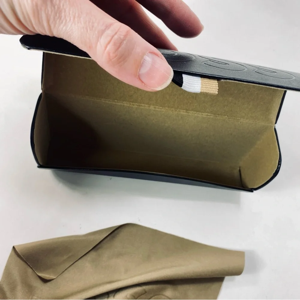 Hugo Boss Clamshell Hard Case Black Eyeglass Sunglasses Case with Cleaning Cloth